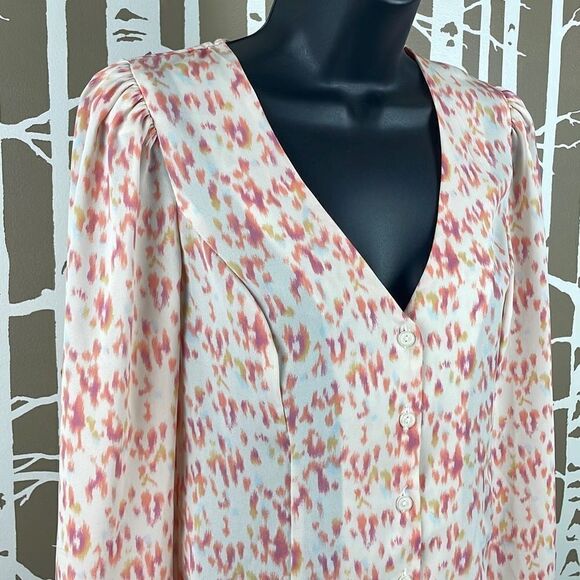 LUSH Pink Peach Yellow Pastel Leopard Print Button Front Blouse XS - Picture 5 of 5